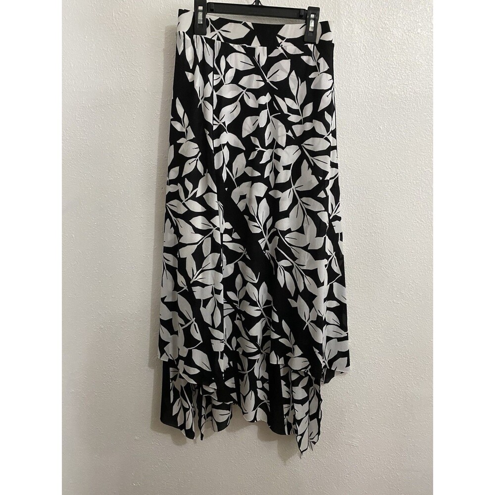 Chico's Black & White Asymmetrical Leaf-Print Skirt